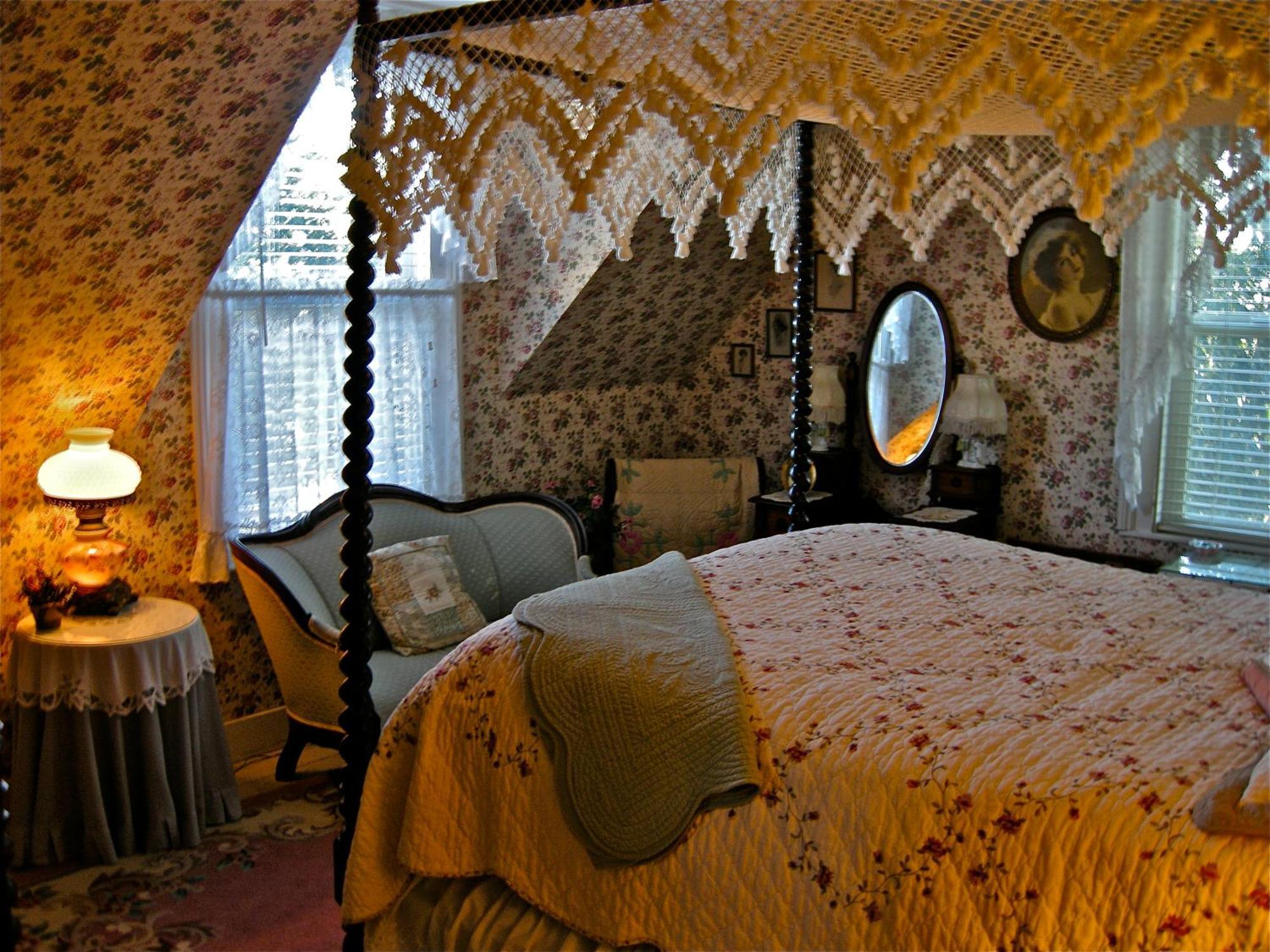 The Old Tower House Bed & Breakfastノースベンド エクステリア 写真