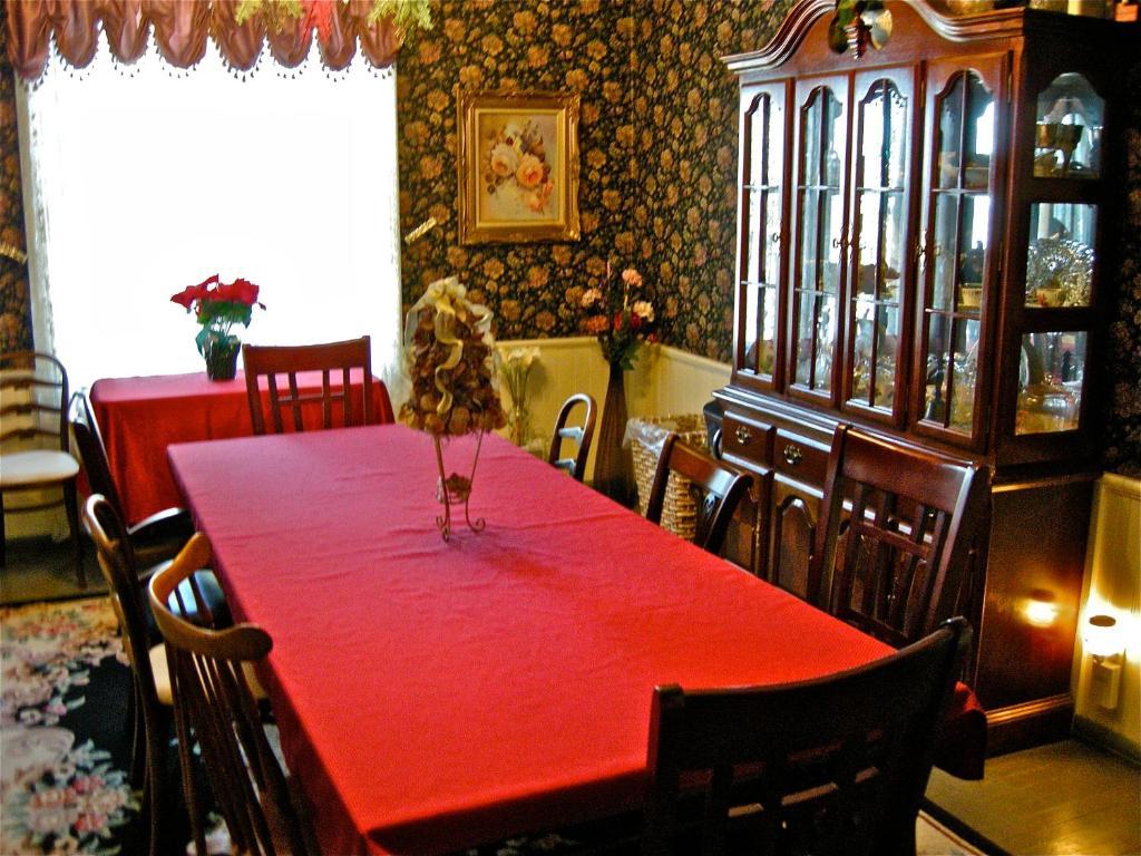 The Old Tower House Bed & Breakfastノースベンド エクステリア 写真